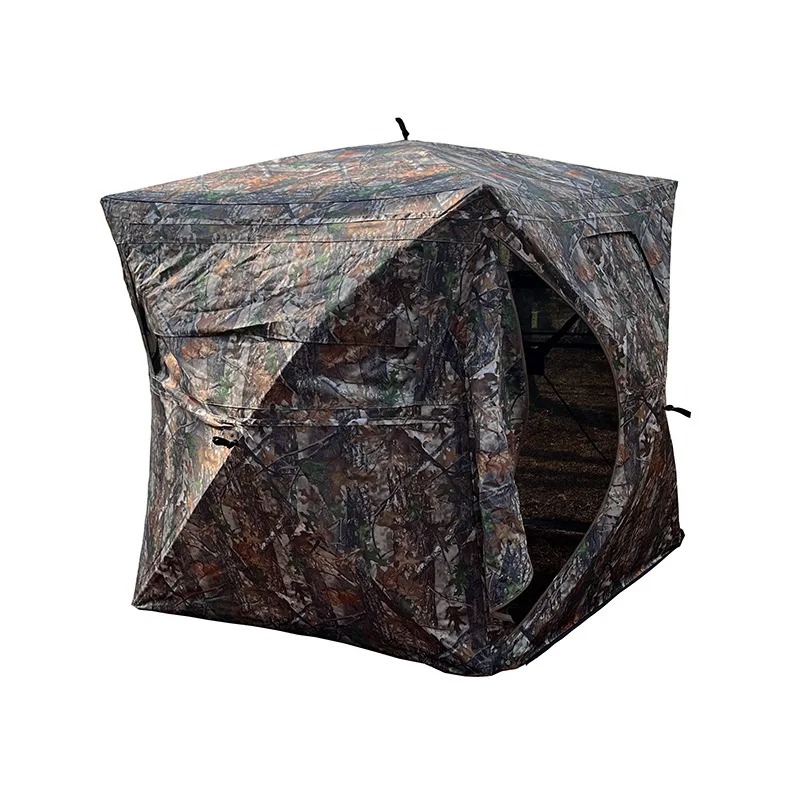Hunting And Camping In Forest - Jacht- en kampeer tent met 270