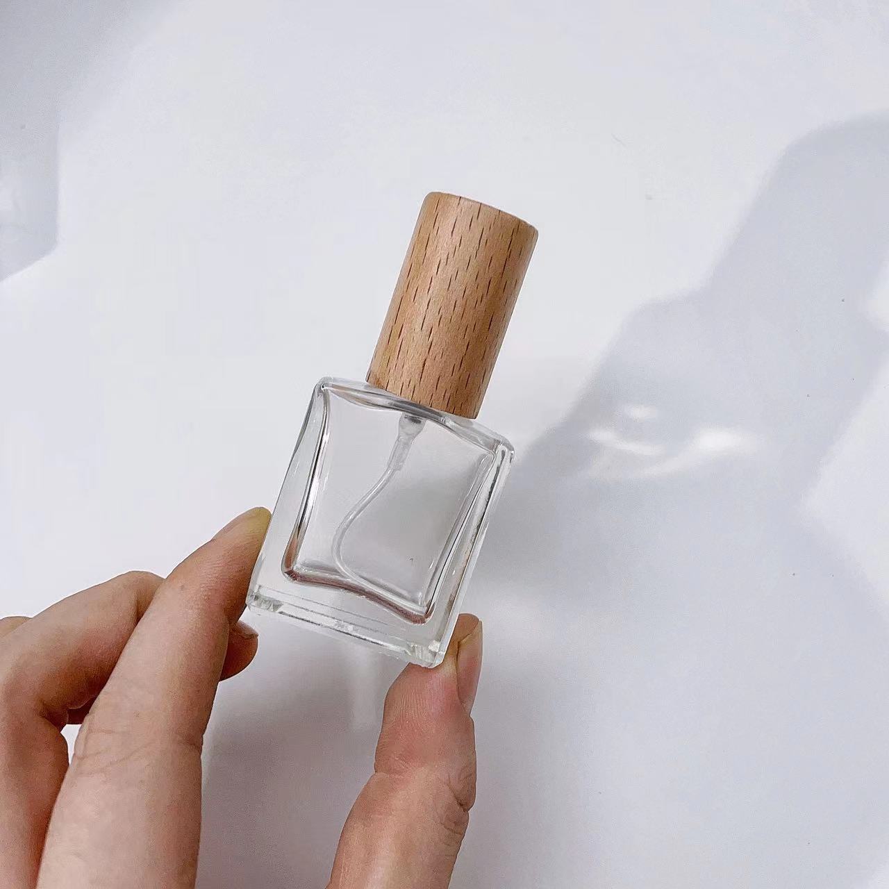 10Ml Transparante Dikke Glazen - Scent Eliminator Spray recensie en prijs